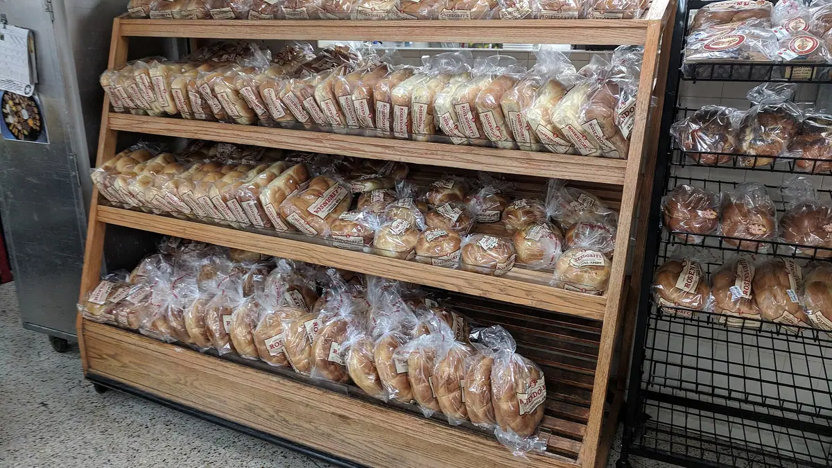 JG Ross (Bakers) – bakery in Insch, Alford